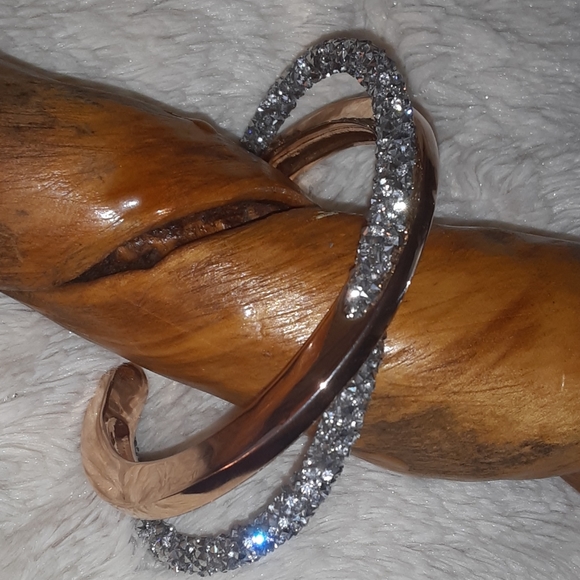 14k Rose Gold Crossover Cuff w/ Swarovski Crystals - Picture 2 of 7